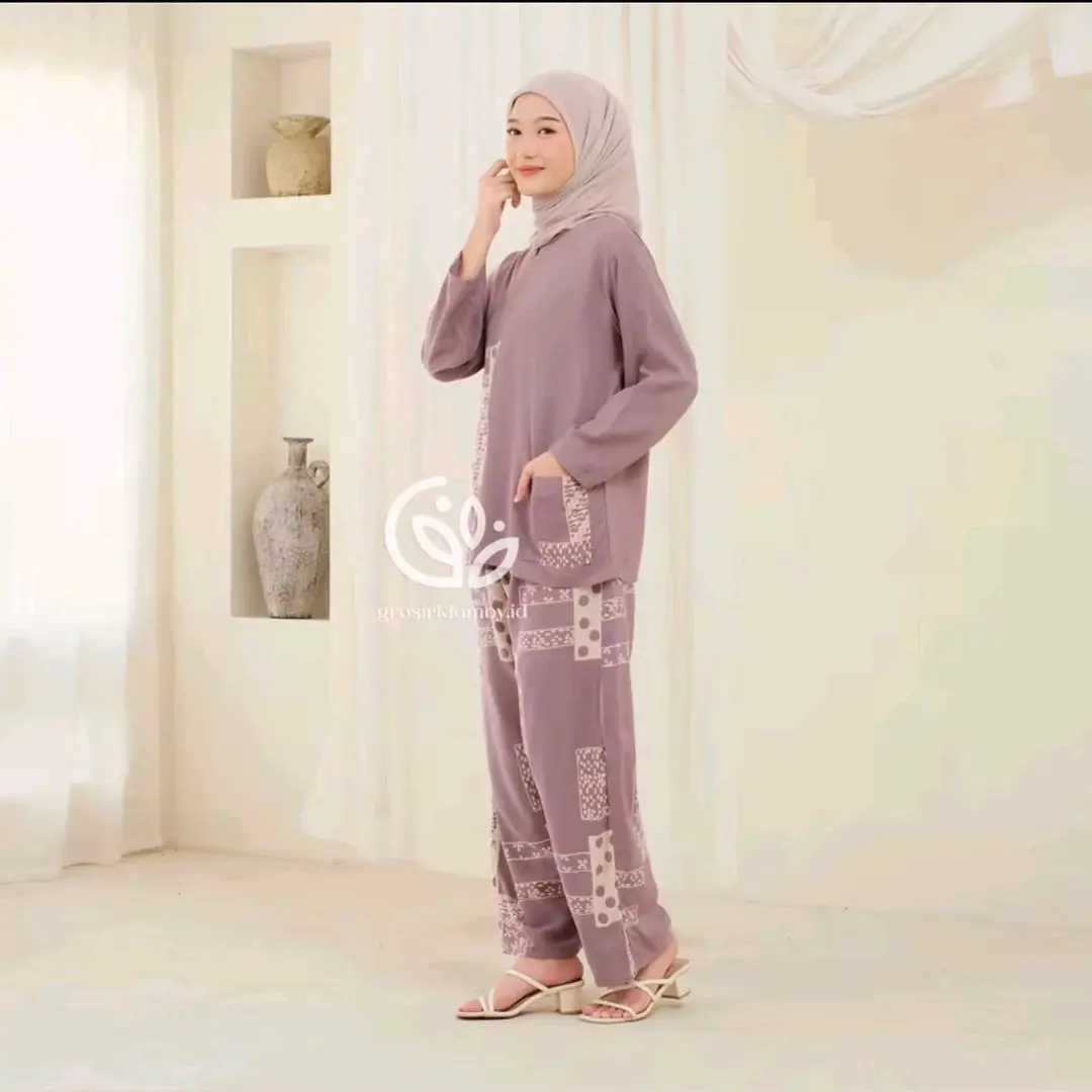 one set tambalan batik rayon busui lengan pajang atasan bawahan wanita adem dan tebal Dewasa Panjang Setelan