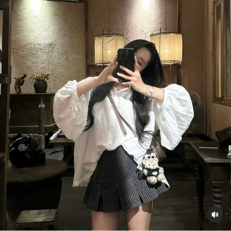 SÉT ÁO + CHÂN VÁY áo chất đũi mềm form rộng kèm chân váy xếp ly ép 2 lớp và lót quần bảo hộ SUMIISHOP mã SET1991