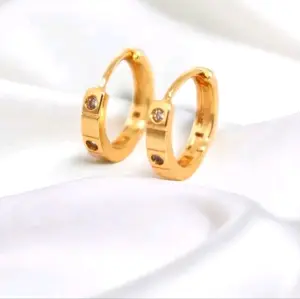 Anting perhiasan wanita akaesories lapis emas