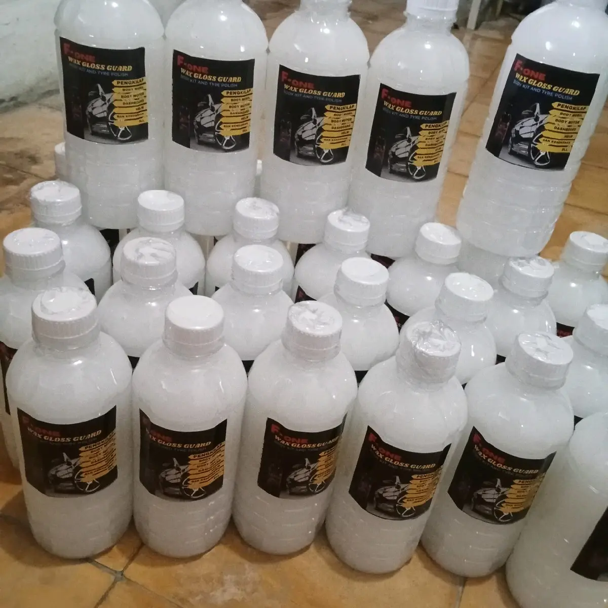 Pengkilap Kendaraan Silicon Emulsion 1500ml - Pengkilap Ban Kendaraan dan Body Kendaraan - Engine, Car shampoo cuci motor semir ban tahan lama sabun