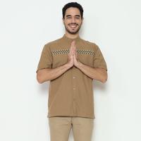 Gambar AMK Kemeja Koko Pria Lengan Pendek KK Akshaya S/s Khaki - M dari AMK Store Kab. Karanganyar 5 Tokopedia