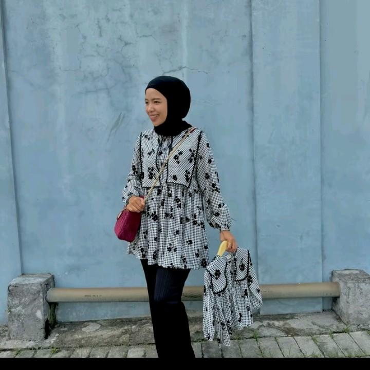 baju kemeja couple ibu dan anak banyak ukuran ny bahan nya Katun 1