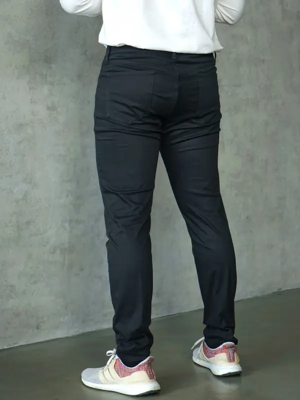 FOREX Celana Jeans Pria Hitam Polos Regular Fit DLRS3635 1