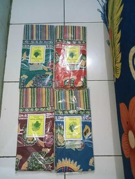 Product Review of Kain Selendang Kain Jarik Gendongan Bayi Kain Cukin Kamen from L**k F**i 0