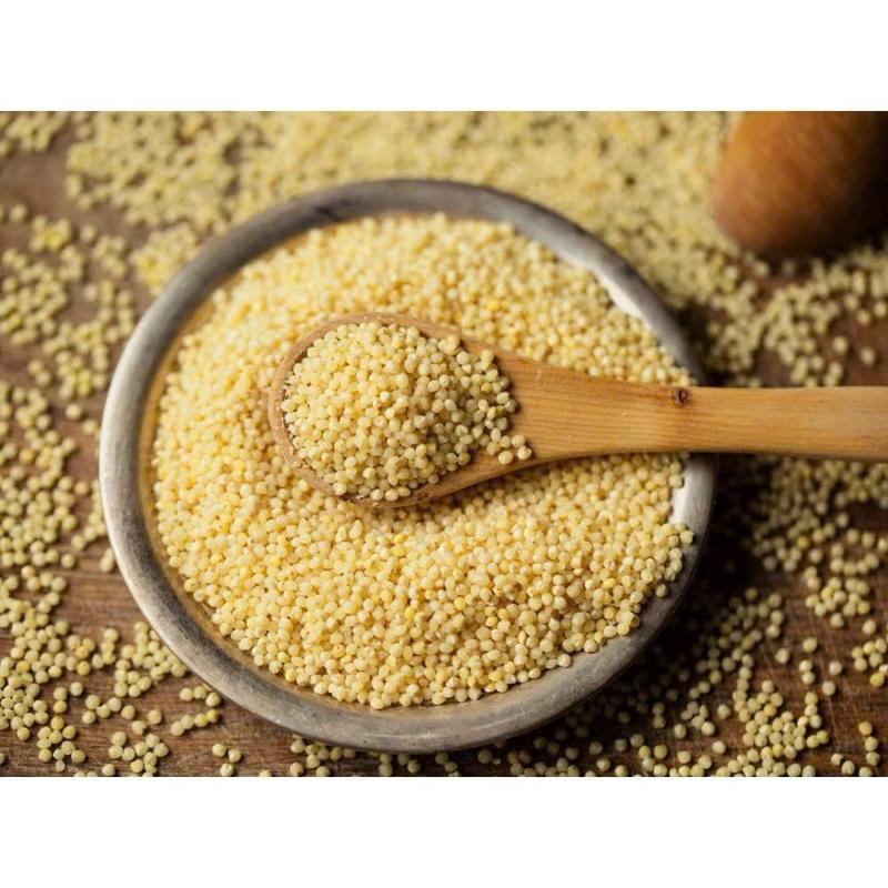 1 kg Hạt kê nếp vàng Nghệ An bao dẻo, đã tách vỏ, hút chân không cẩn thận