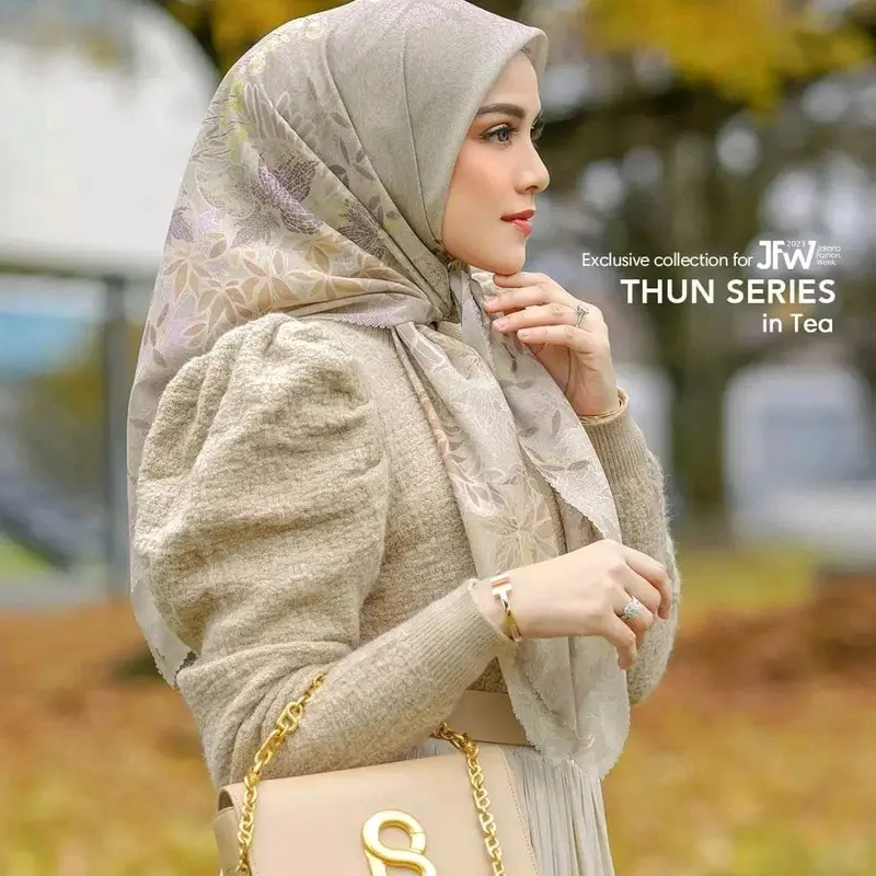 Ready stock !! buttonscraves  new  as is thun series in tea. bahan voal reguler Square   Segi Empat 0