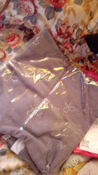 Product Review of Hijab Paris Pita Coquette Swarovsky Tassel from a**a A** 0