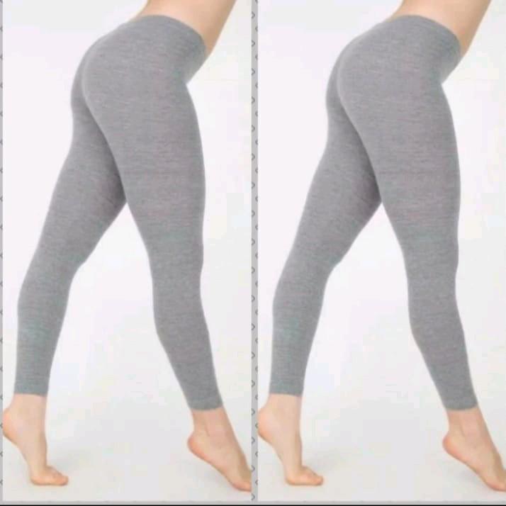 1 PAKET ISI 3 PCS. LEGGING KAOS ADEM  DAN TIDAK MERAWANG SAMA SEKALI ADEM DI PAKAI Nyaman Wanita Panjang Tebal Dewasa imut regular 1