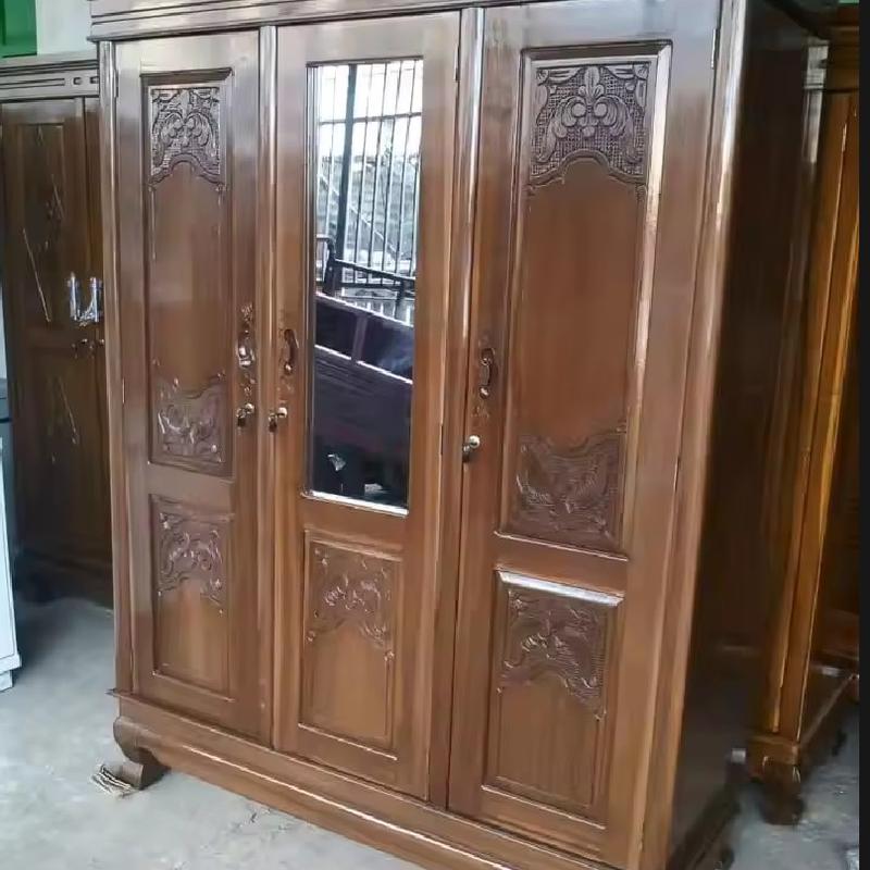 furniture Lemari pakaian model pintu buka tutup pintu 3 berbahan kayu jati pengiriman khusus jabodetabek jawa barat Furniture 3