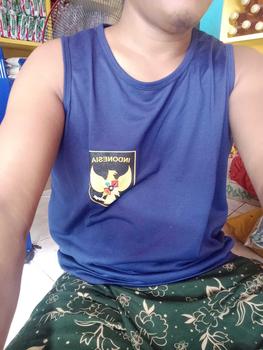 Product Review of A&T-storee.Singlet pria dewasa logo timnas indonesia kaos tanpa lengan/lekbong pria/kaos dalam pria/tengtop pria from s**u u**u 0