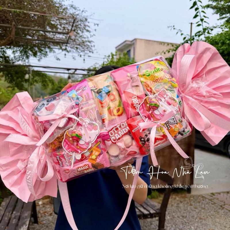 Kẹo Khổng Lồ Công Chúa Ngọt Ngào – Hộp Quà Candy 70cm ( tặng đèn và dây đeo )