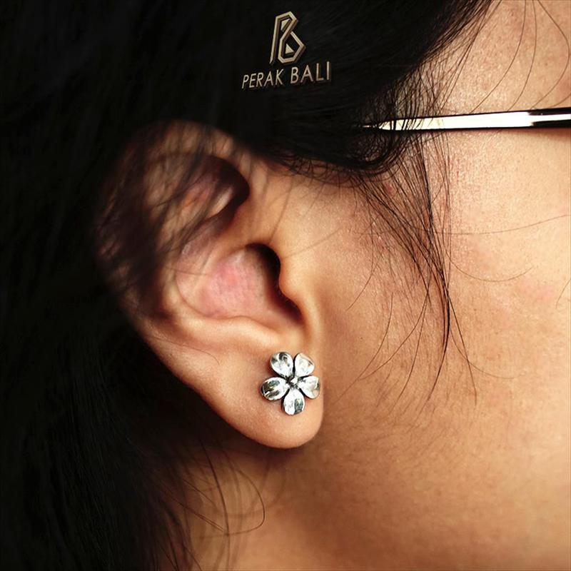 Anting Wanita Perak Asli Bali Silver 925 Jepun Kembang 1