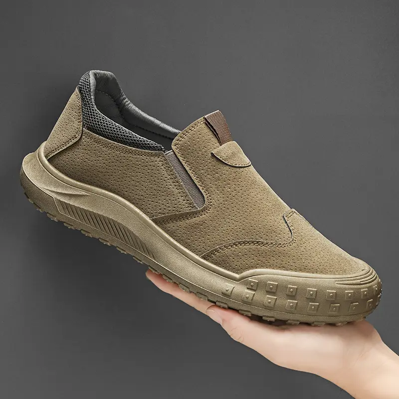 [COD] Sepatu Perlindungan Tenaga Kerja untuk Pria, Sepatu Slip-On Bersirkulasi Musim Panas untuk Pria, Sepatu Kerja Tahan Aus Anti-selip, Sepatu Hiking Kasual untuk Pria Shoes Flat Pantofel Sneakers