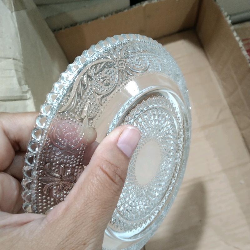 Setengah lusin piring makan kecil/lepek kaca motif kristal 3
