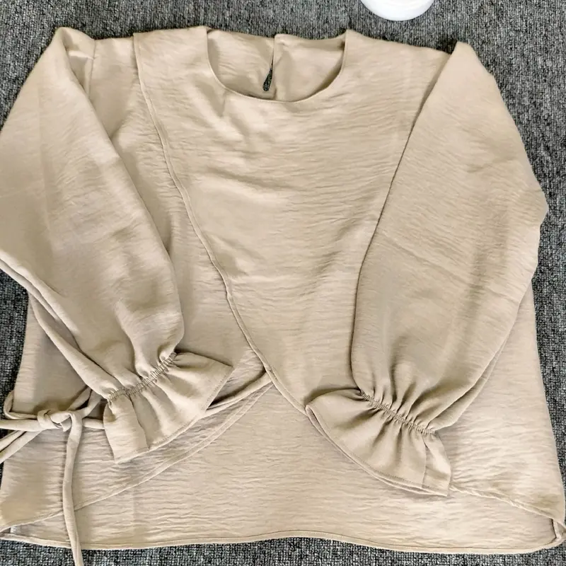 Blouse Polo Linen Belah depan tali  Baju atasan Wanita 1
