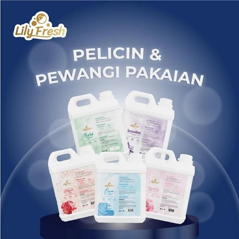 Lily Fresh 1 Liter Pewangi Setrika Dan Pelicin Pakaian Parfum Laundry Aroma Ocean Blue Menyegarkan & Tahan Lama