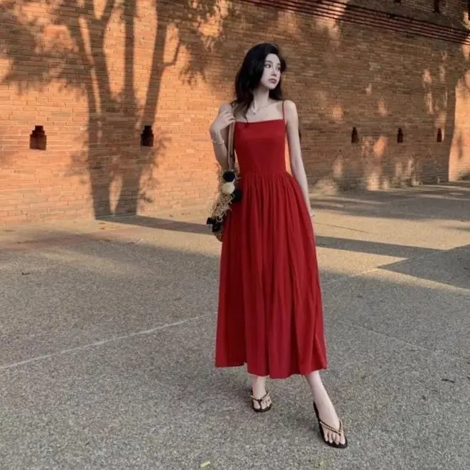 Korean style vacation red backless suspenders dress, summer fashionable and gentle put away waist cinching travel long dress, casual retro elegant beach dress