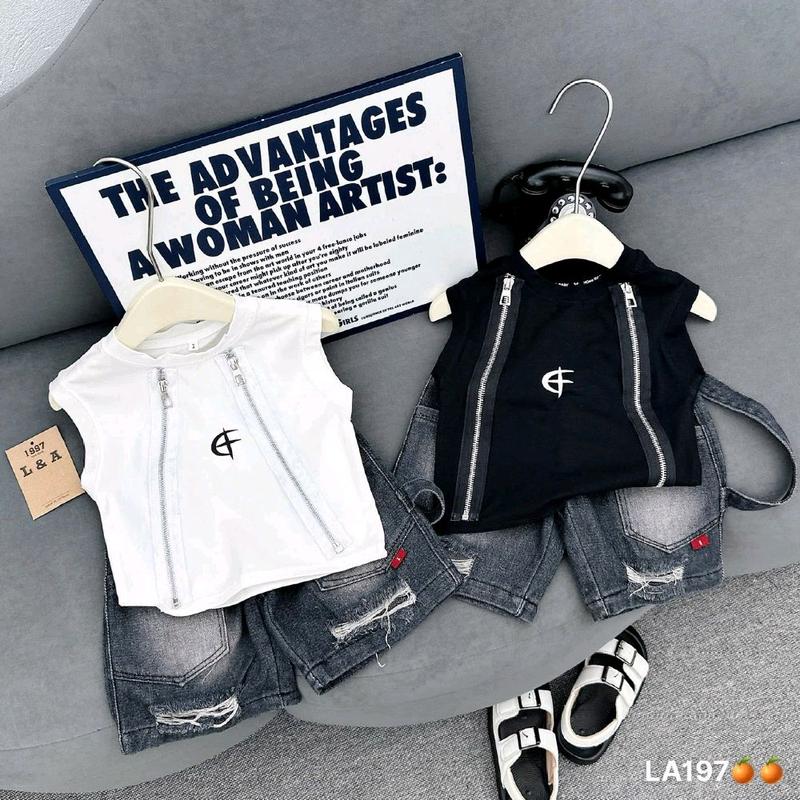  sét đồ hai chị tiết gồm áo cotton ba lỗ kèm quần jean hai màu đen trắng họa tiết kháo hai bên sz 8-28kg cho bé trai 