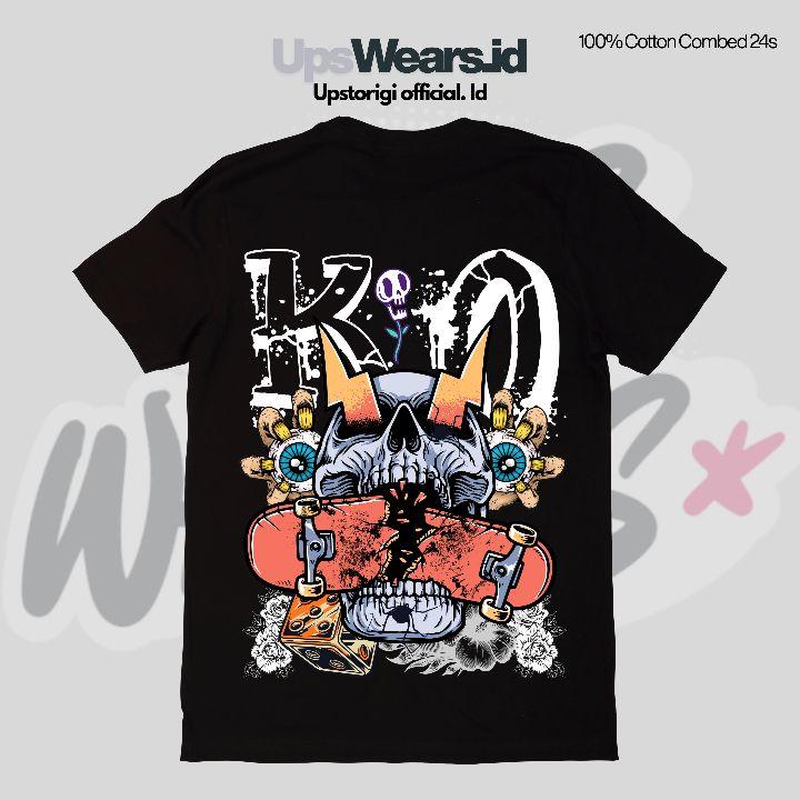 Baju Kaos Hitam Premium kualitas, Reguler Cowok & Cewek dengan Motif "Skaters" Bahan 100% Cotton Combed 24s.