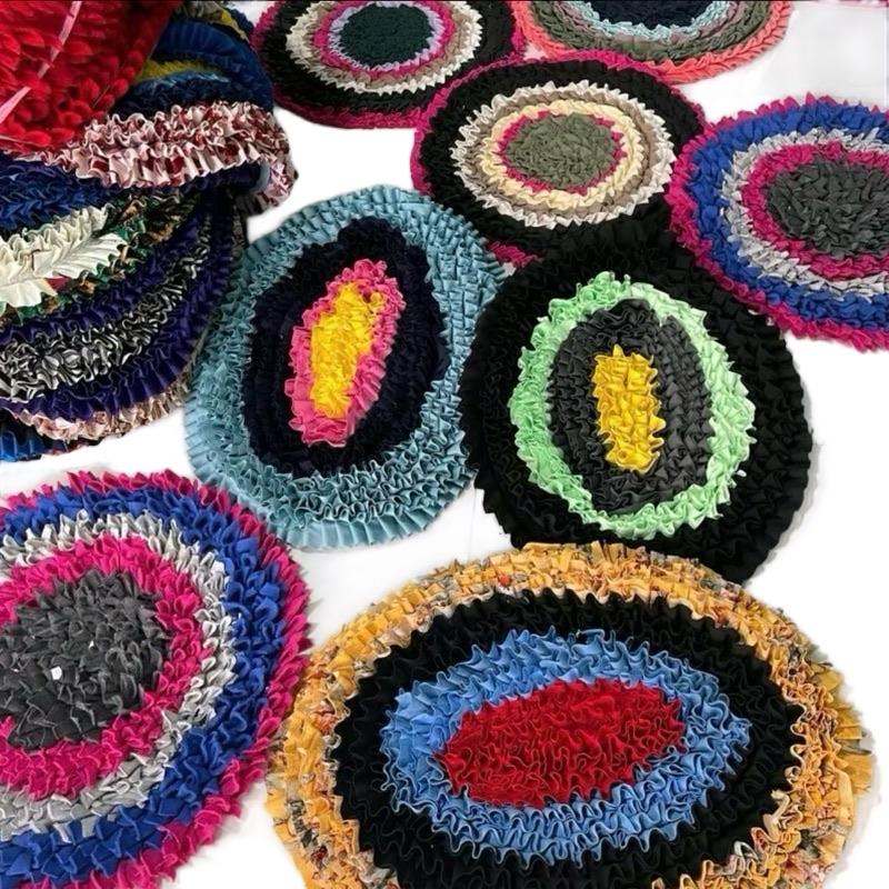 Combo 6 Tấm Thảm Lau Chân Đầy Đủ Màu Sắc Chất Liệu Mềm Mại Thấm Hút Tốt Giúp Giữ Không Gian Khô Ráo