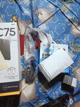 Product Review of (EXCLUSIVE ANDRIYADISHOP) REALME C75 8/128 & 8/256 & C75X 8/128 GARANSI RESMI from G**🤔 0