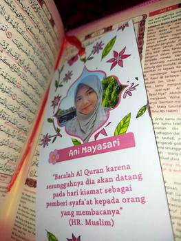 Product Review of Al-Quran Custom Nama & Cover Terjemah Ukuran A6 Kaleb Resleting Bonus Pin Alquran from A**a 1