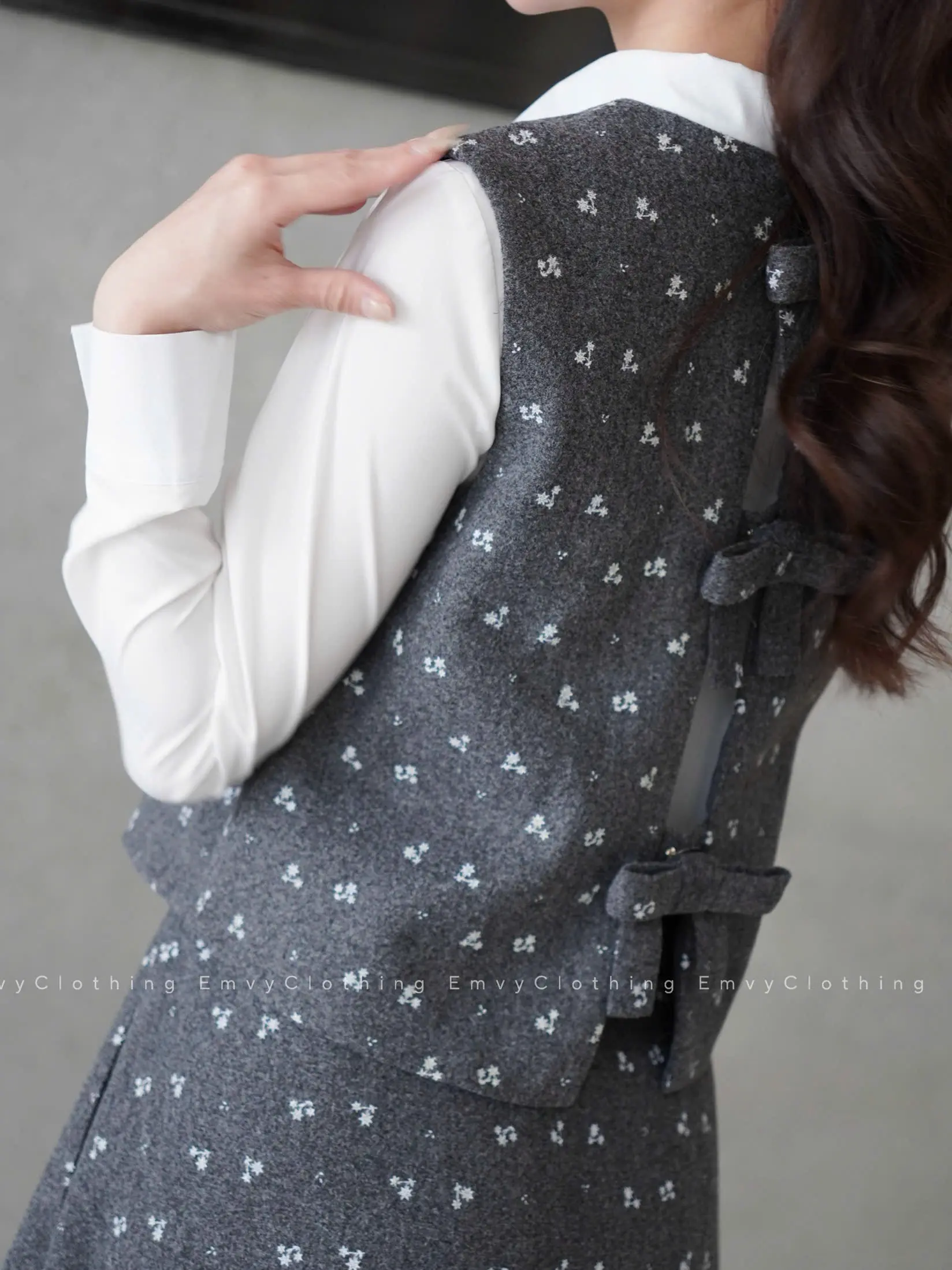 EV111-EmvyClothing Set bộ nhiều chi tiết chất dạ ép in hoa nhí thanh lịch tiểu thư nhiều chi tiết tinh tế chất liệu dạ ép mềm mại in hoa nhí thanh lịch phù hợp cho nhiều dịp | BigBuy360 - bigbuy360.vn