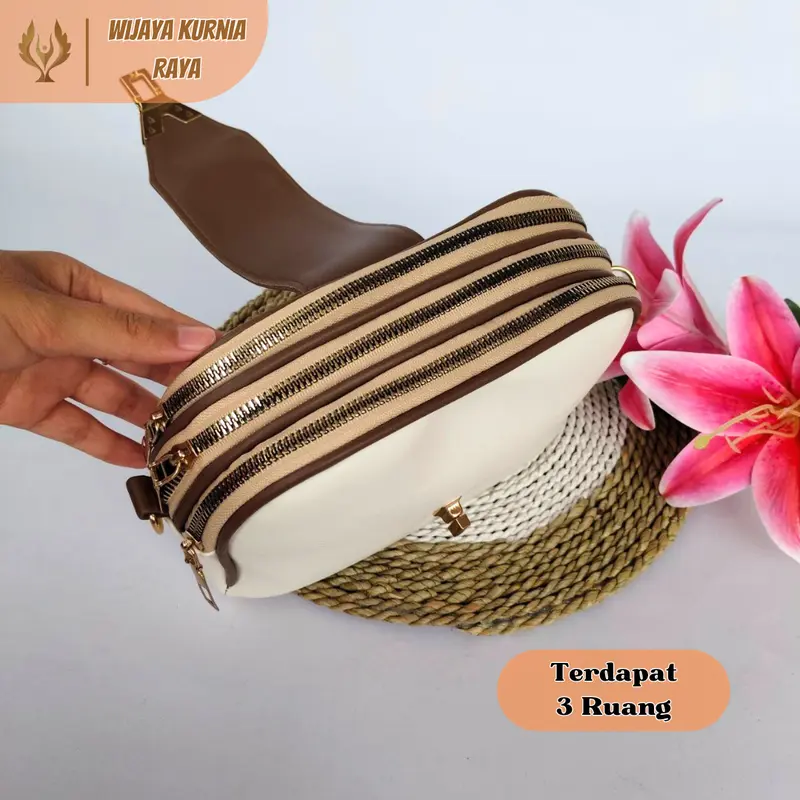Tas Selempang Wanita Wrislet Yagumi 3 Ruang Tali Lebar Bahan Kulit Sintetis 4