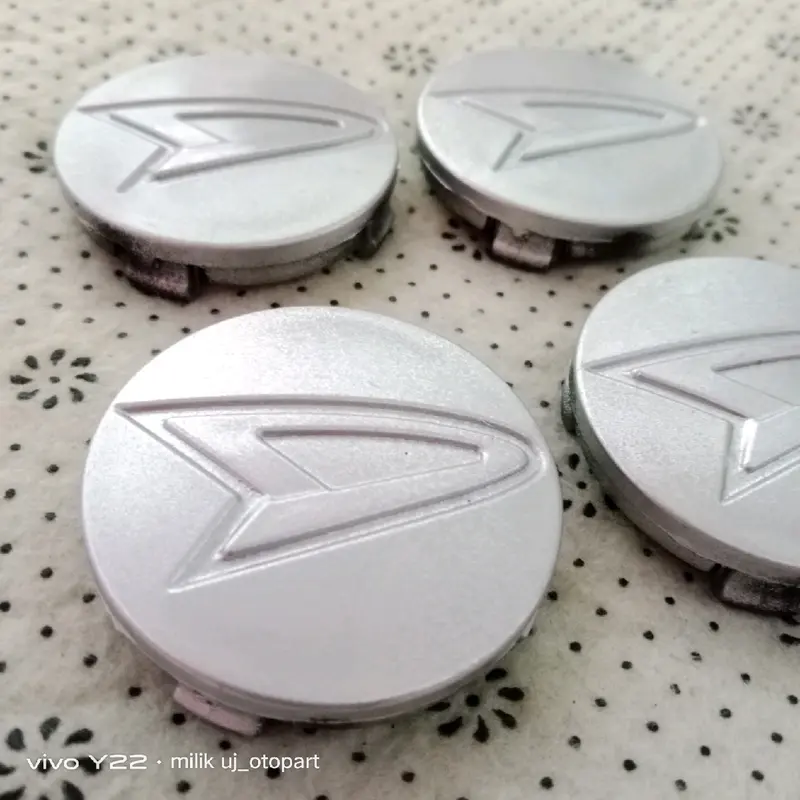 Dop roda tutup velg daihatsu xenia lama xenia all-new diameter 5.7cm cat silver 0