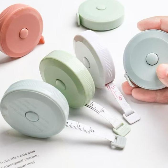 Thước Dây Cuộn Mini Thu Rút Tự Động Hộp Tròn 1.5 Mét Đo Eo Vòng Bụng Chiều Cao Tiện Lợi Đo Quần Áo