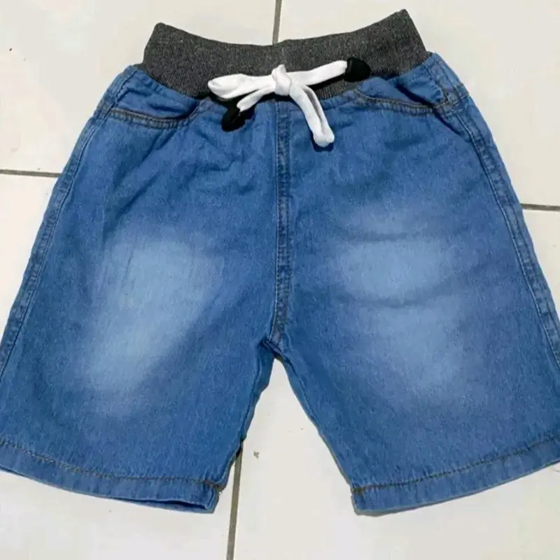 CELANA JEANS ANAK ANAK MODEL RIP CELANA PENDEK BAHAN DENIM 1