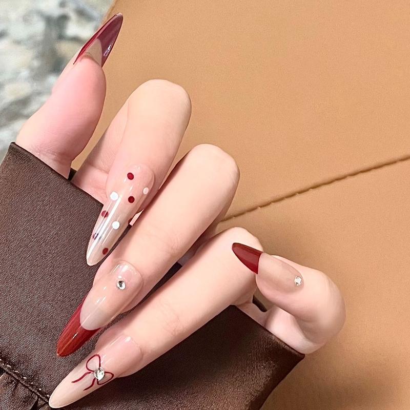  A003—Móng Tay Giả Màu Đỏ  Hot Trend – Mắt Mèo + Chấm Bi + Caro Siêu Đẹp +  Dài Nhọn Quyến Rũ – Style Concert Yêu Nước! Kèm dụng cụ gắn móng 