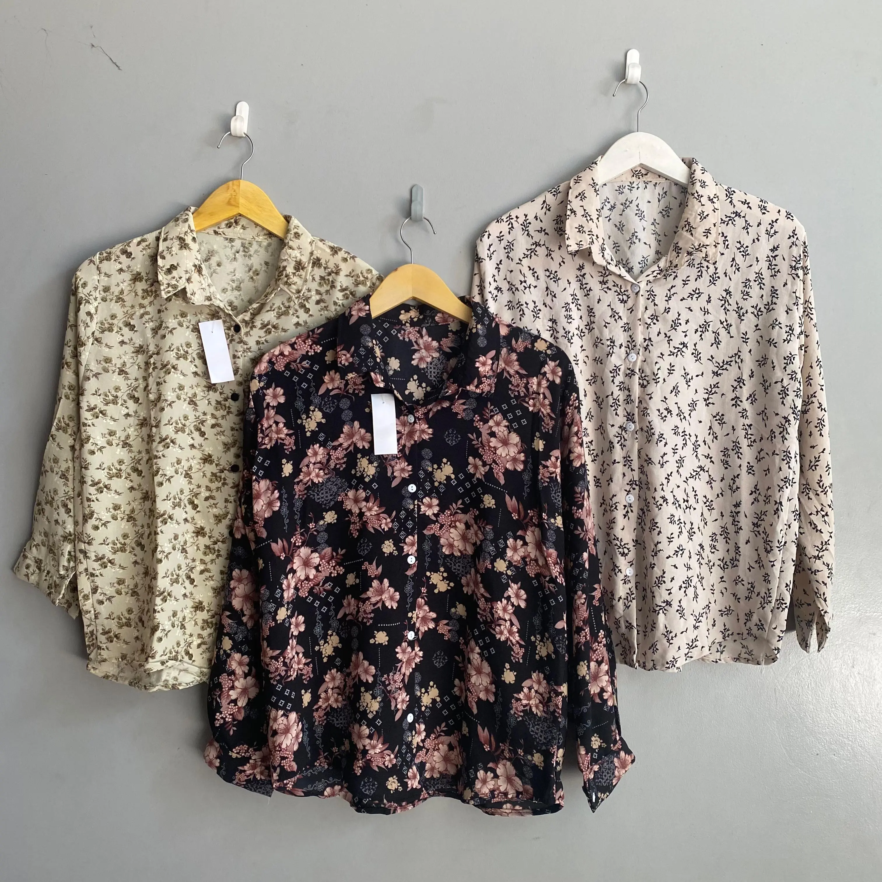 Kemeja Sera Crinkle Motif Bunga Atasan Wanita Murah Terbaru Panjang blouse vintage Nyaman Casual Kemaja Kancing Airflow