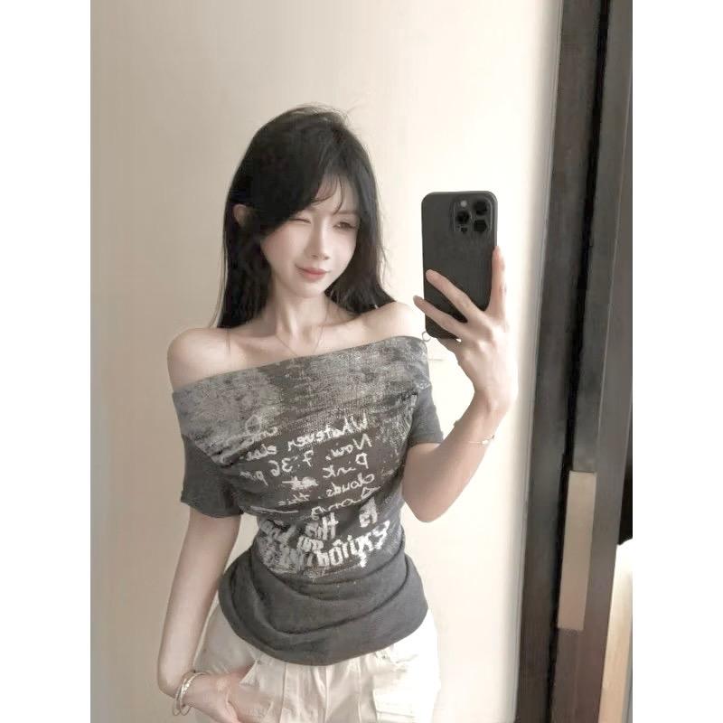 Áo thun in loang trễ vai chất thun borip ôm bodyy 2