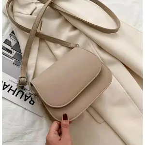 Tas Selempang Wanita Vhina Trendy  kekinian Tas Minimalis kasual Polos