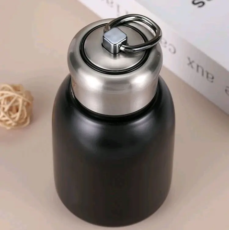 RAZZUM Botol Minum Termos Air Panas Dingin Insulation Bottle 280ml - XPD300 - Black 2