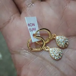 PERHIASAN WANITA ANTING GANTUNG TITANIUM MOTIF OVAL FULL PERMATA CANTIK ANTI LUNTUR/KARAT MEWAH