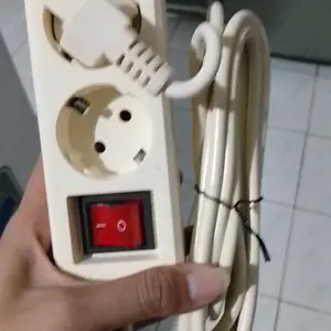 Stop Kontak 2 3 4 5 Lubang Kabel Myled Colokan Cabang Tembaga 1,5M 3M 5M Meter Saklar SNI Stopkontak