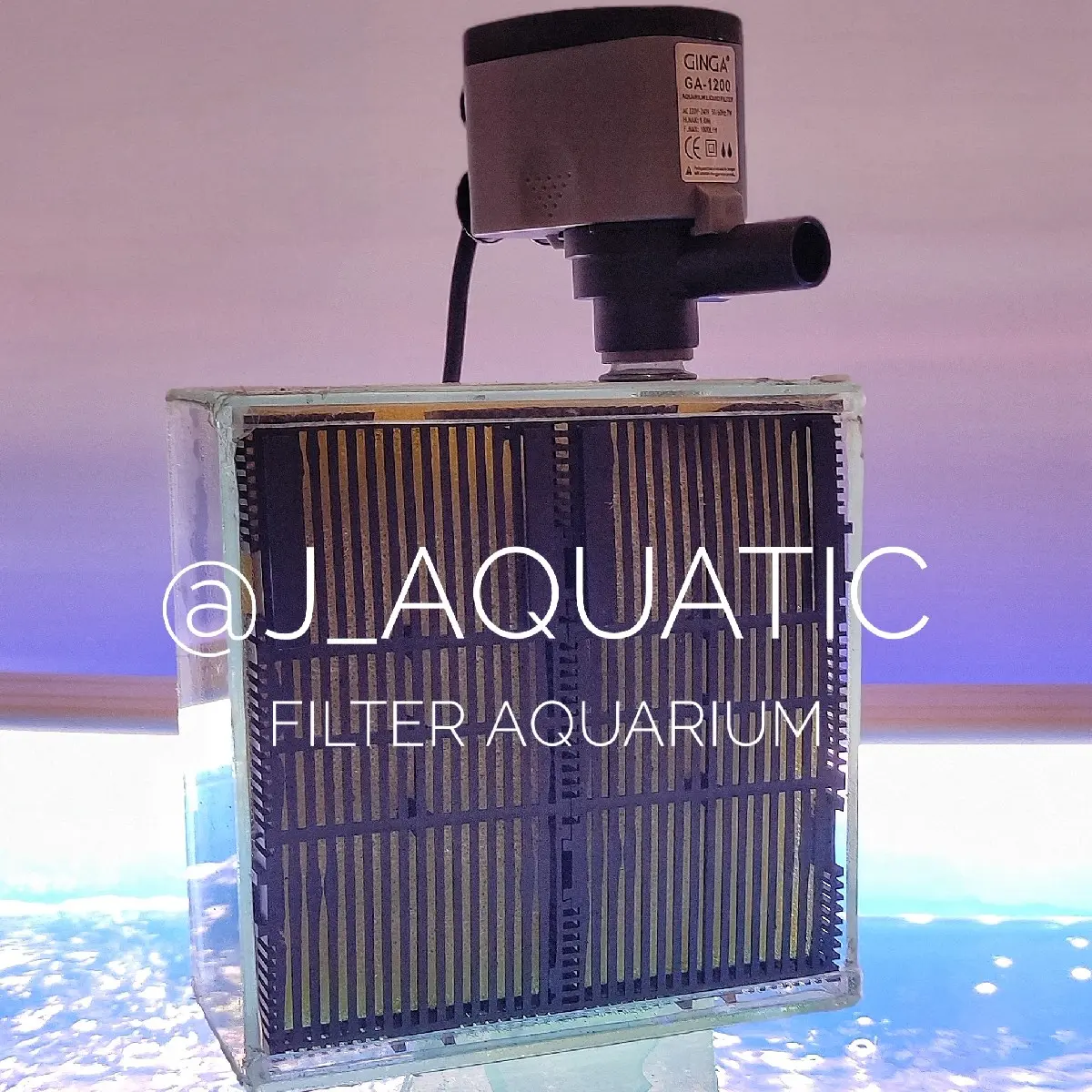 Filter Aquarium Internal ukuran sedang bahan kaca dengan Pompa