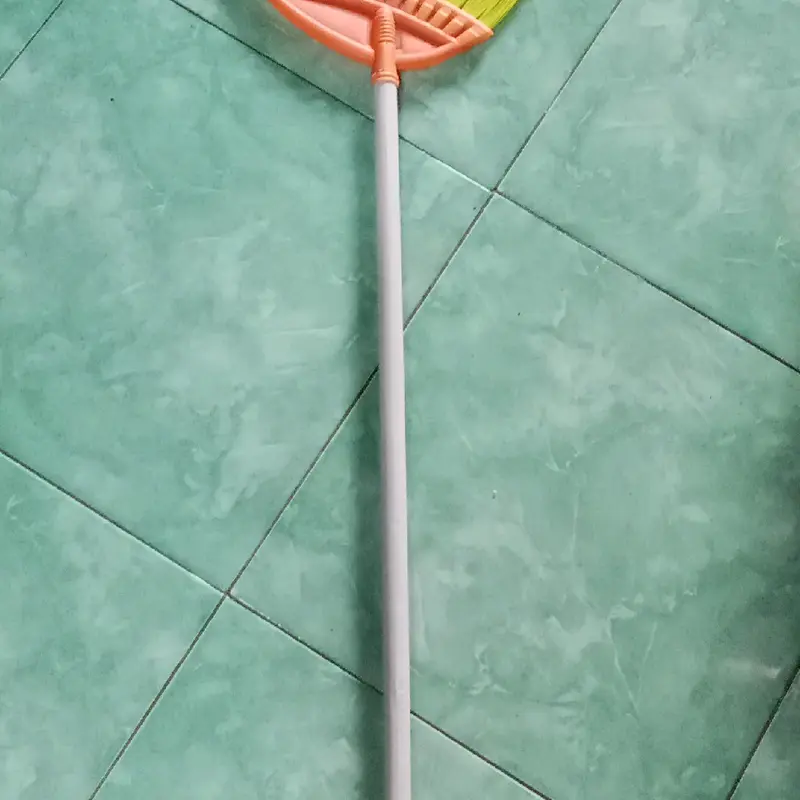 Sapu nilon/ sapu senar dari bahan benang Plastik serabut tebal satu set 5