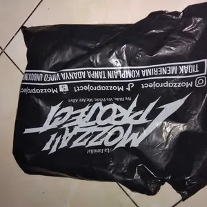 Mozzaproject Bundling Tshirt Boxy Hitam dan Sweatpants Baggy Ballon Pray Hope