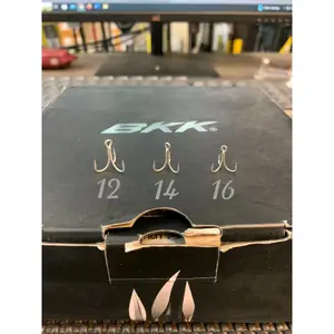 Treble Hook BKK Fangs 6066-3X-NP / Treble Hook Ultralight