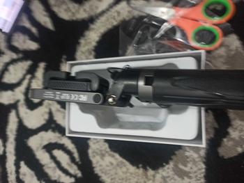 Product Review of LENYES LPH110 Super Mini Tongsis Tripod Stick Selfie Vlog with LED Light Bluetooth Remote Monopod from H**o 2