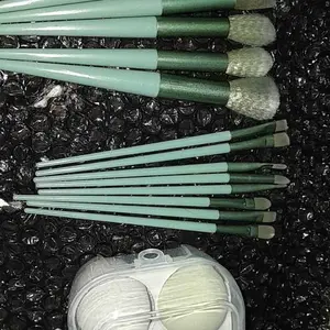 [TERLARIS]  13PCS Kuas Set Make up Brush Kecantikan Set Bulu Lembut 0122 Blender Wajah