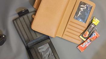 Product Review of Dompet Pendek Pria Wanita Kulit Sintetis Premium Classic Project Variasi Kulit PU Polos Setrip Cowok from A**d 3