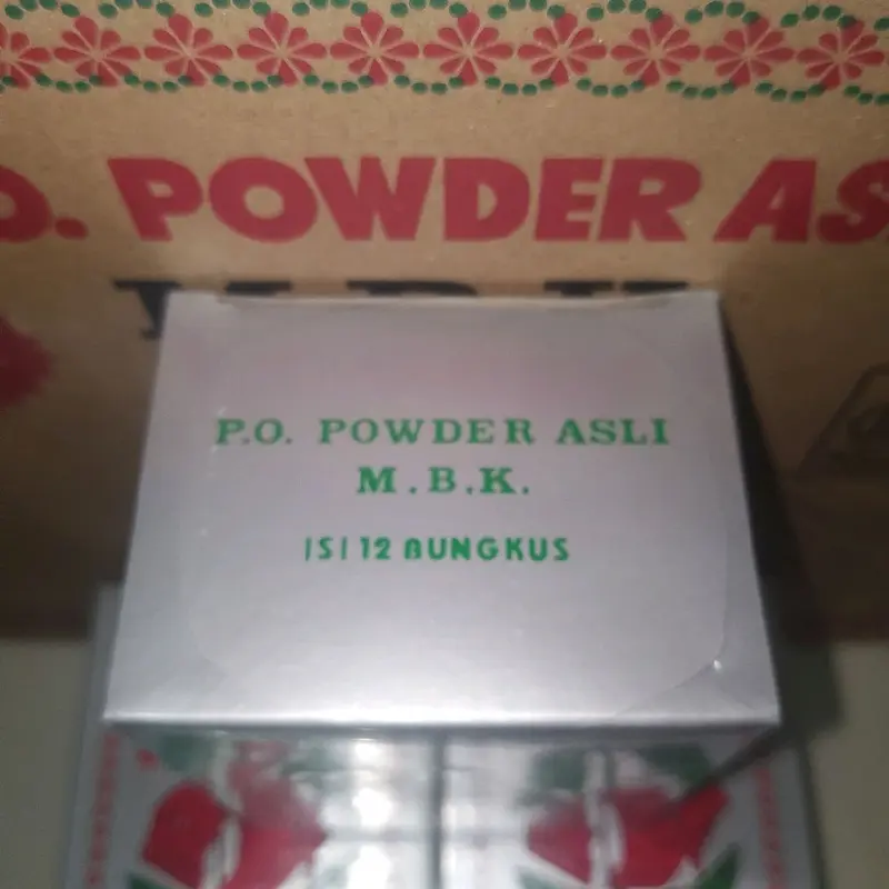 1 Box (12 saset) M.B.K p.o powder (SILVER) menghilangkan bau keringat yang tidak enak 2