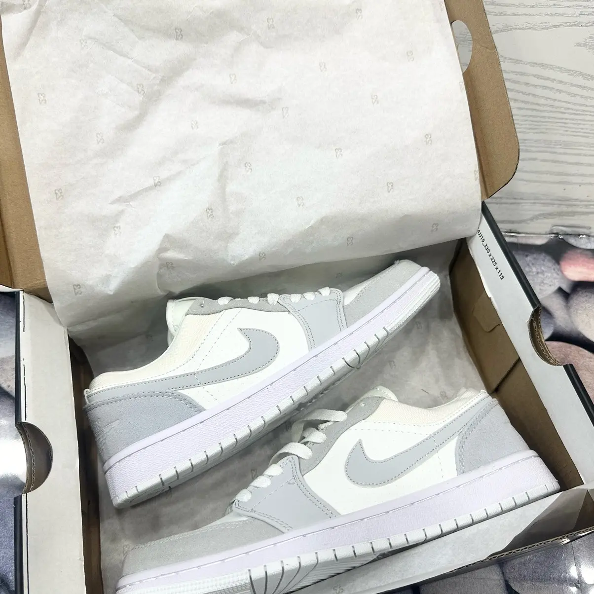 SEPATU SNEAKERS PRIA WANITA JORDAN LOW PARIS grey