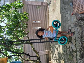 Product Review of [COD] SM M261 Sepeda Mainan Keseimbangan Anak Roda 2 Tanpa Dayung Sepeda Anak Kado Beraneka warna from I**l N**o 2