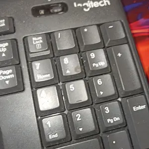 Thermogun Termometer Suhu Tubuh Digital Termometer Inframerah Termometer Infrared Non Contact Thermometer Dahi untuk Demam Termometer Dahi