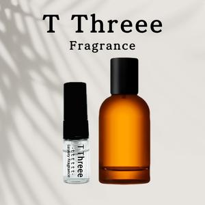 T Threee タシット　EDP 1.5ml キャップ付きミニボトル　サンプルとしてだけでなく持ち運びに便利！！
